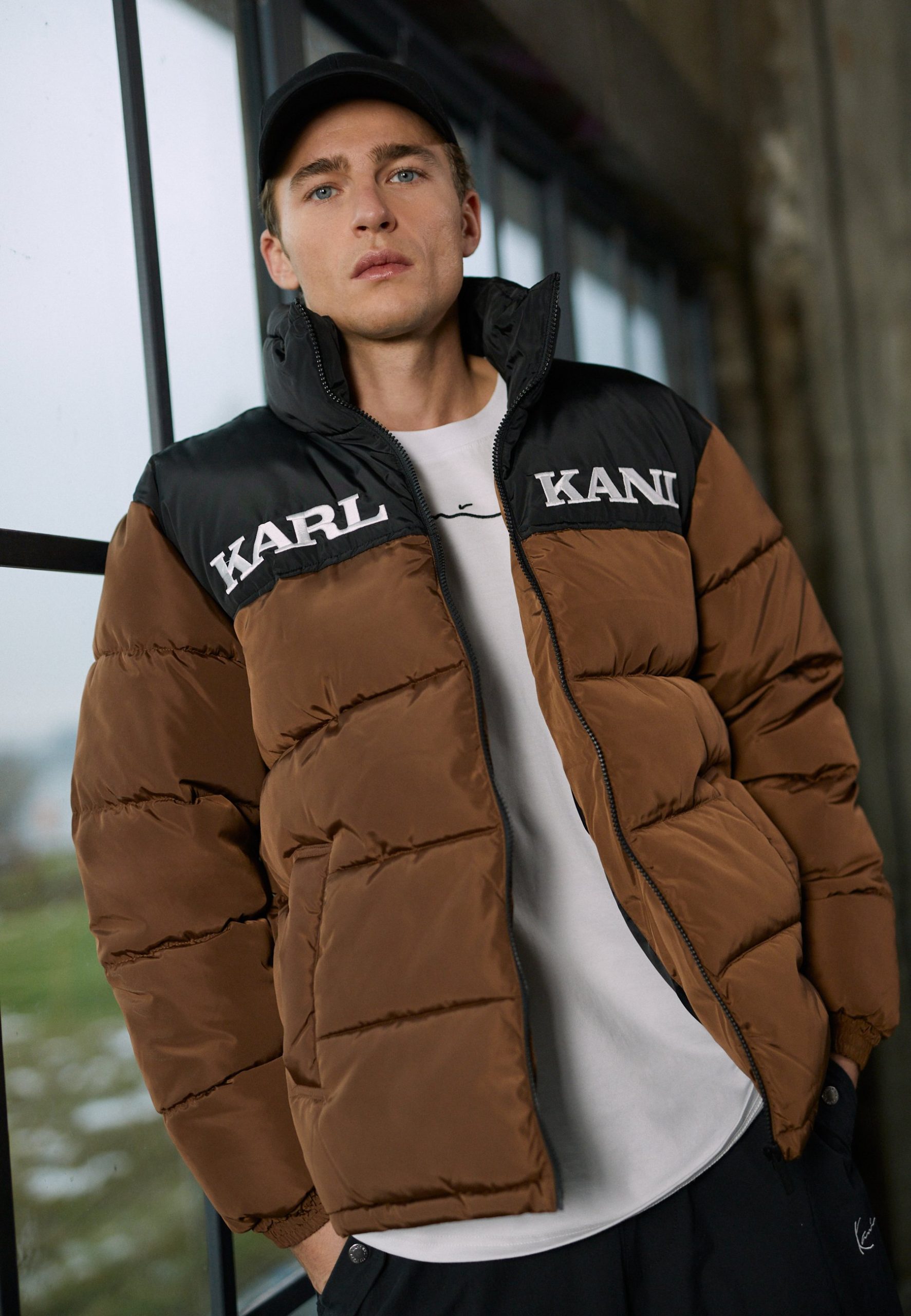 karl-kani-jacke-923lzi-1.jpg