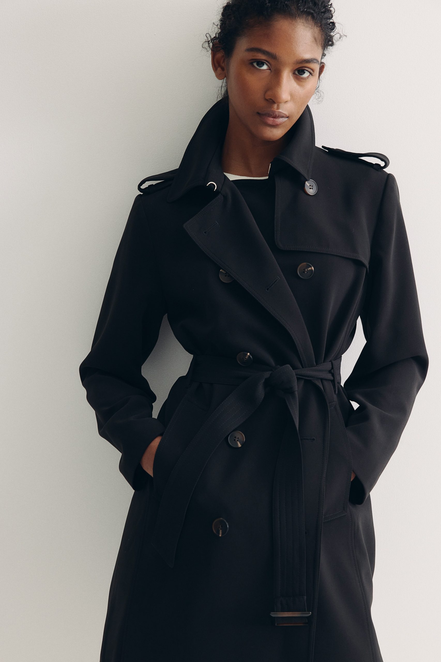 trenchcoat-damen-schwarz-959iwg-1.jpg
